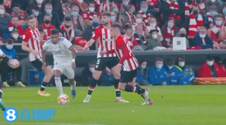 詹姆斯26分罚球制胜东契奇29+6 湖人拒逆转险胜太阳