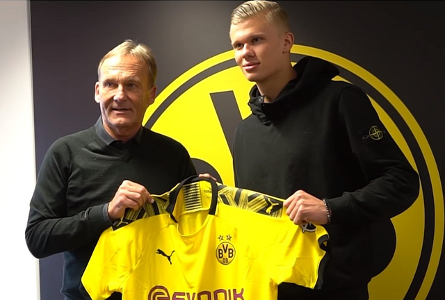 早该上线的游戏被发行强制延后四个月！